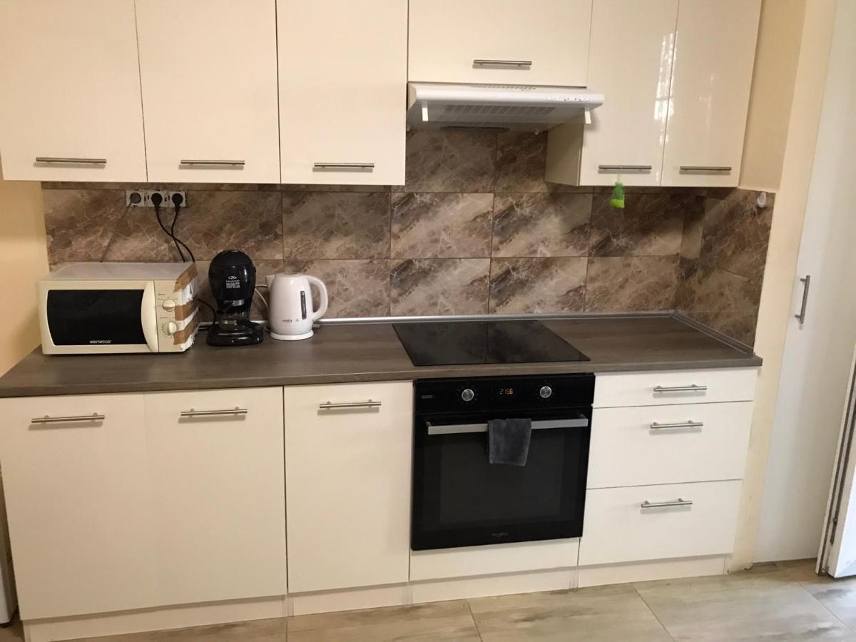 Roland Apartmant Zuglo Budapest Exterior foto